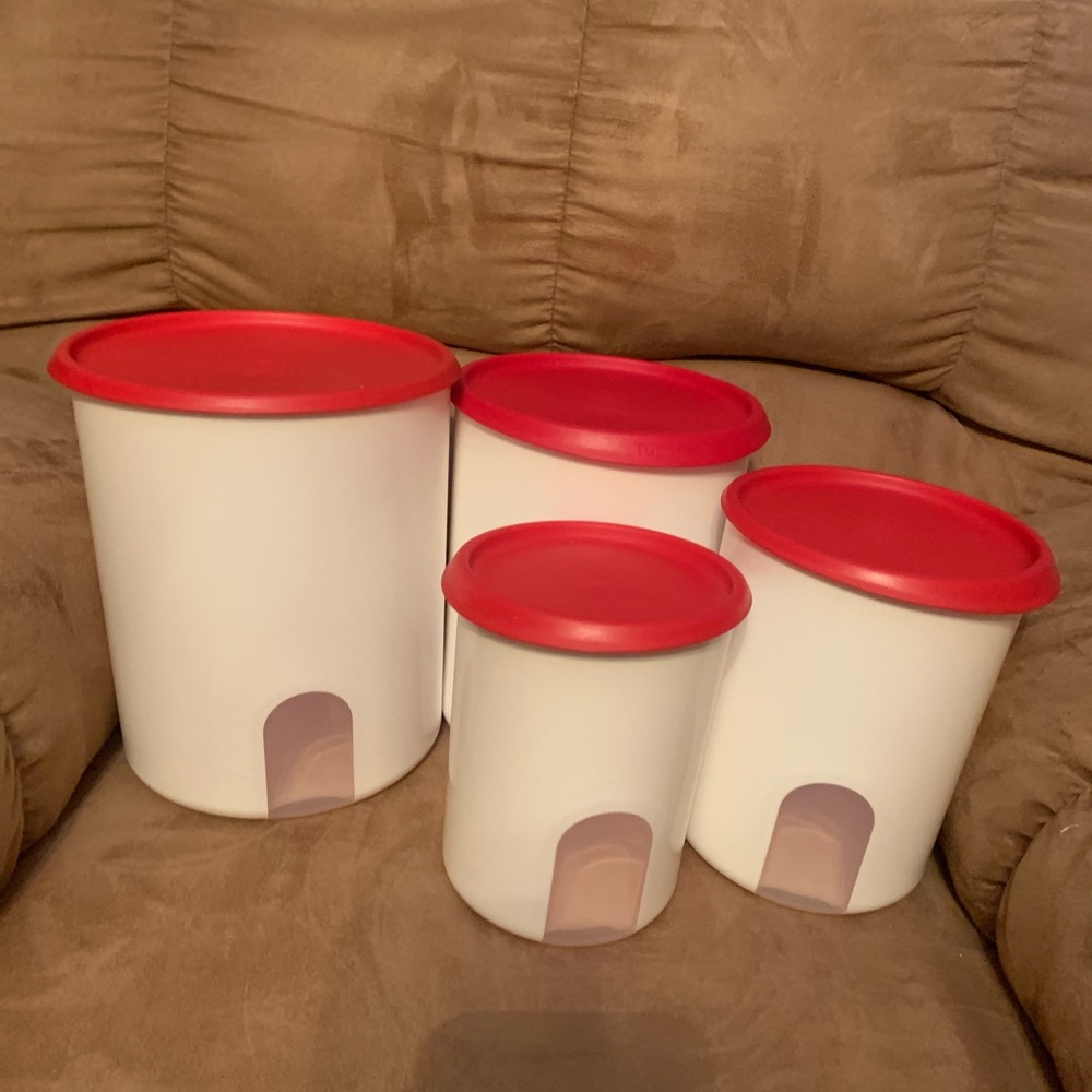 Tupperware one touch reminder canister set
